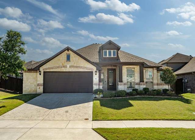 Property at 506 Oakcrest Dr, Justin, TX 76247, 4 beds, 2 baths