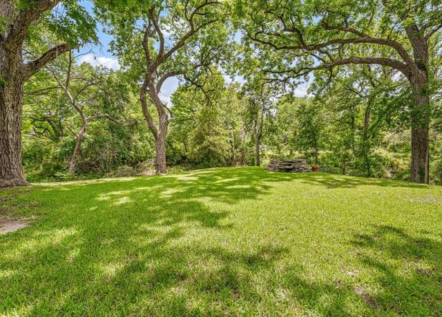 Property at 2917 Waterwood Ct, Granbury, TX 76048, 2 beds, 2 baths