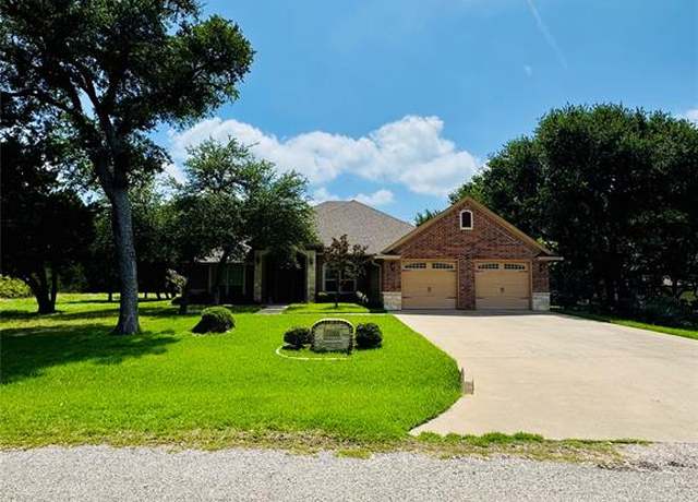 Property at 16008 Faircrest Dr, Whitney, TX 76692, 3 beds, 2 baths