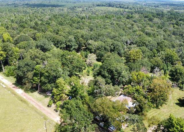 Property at 161 Private Road 5973, Elkhart, TX 75839