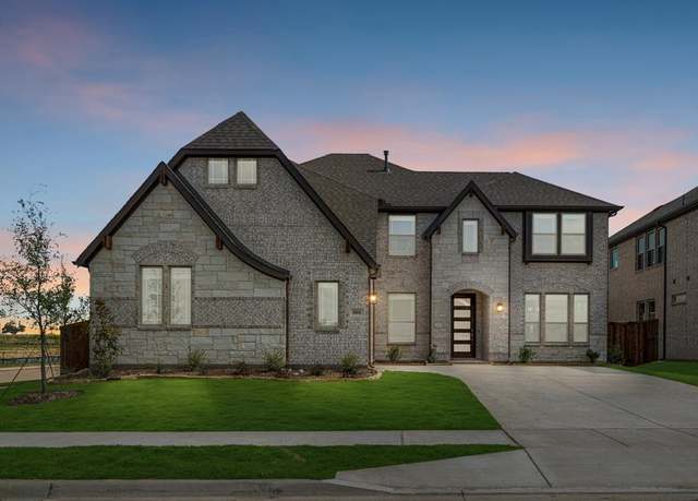 Property at 801 Turnbull Ave, Fort Worth, TX 76247, 4 beds, 4 baths
