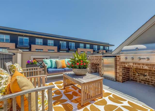 Property at 2716 Flowering Peach Ln, Dallas, TX 75212, 3 beds, 3.5 baths