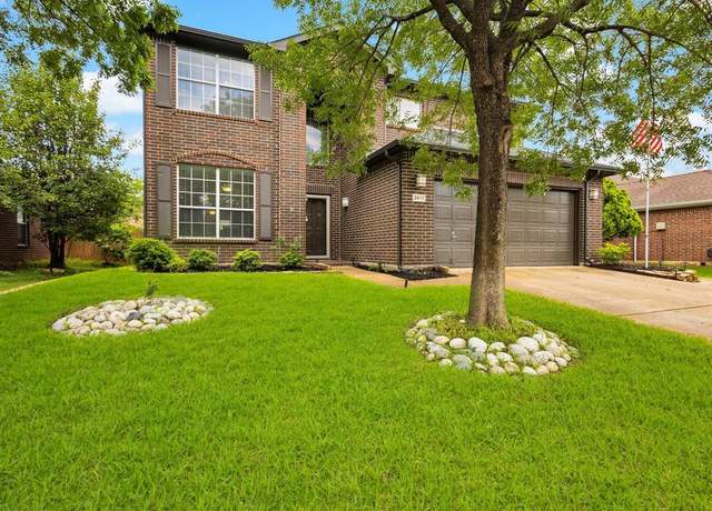 Property at 2611 Timberline Dr, Flower Mound, TX 75028, 4 beds, 2.5 baths