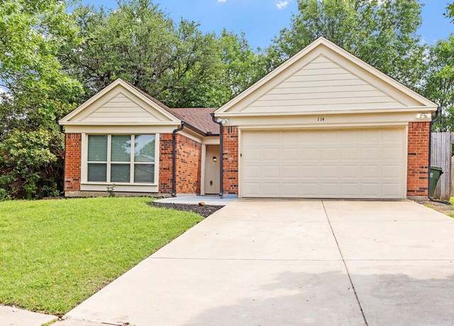 Property at 114 Juniper Dr, Arlington, TX 76018, 3 beds, 2 baths