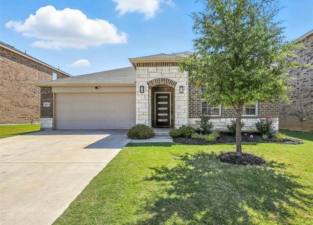 Property at 10113 Wyseby Rd, Fort Worth, TX 76036, 3 beds, 2 baths