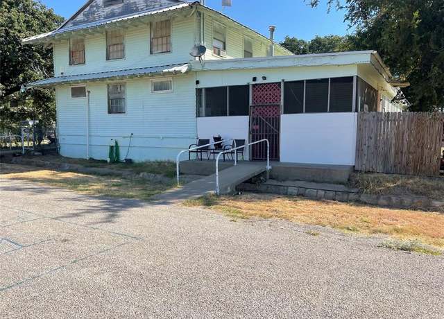 Property at 948 NE Pegram St, Mineral Wells, TX 76067, 12 beds, 2.5 baths