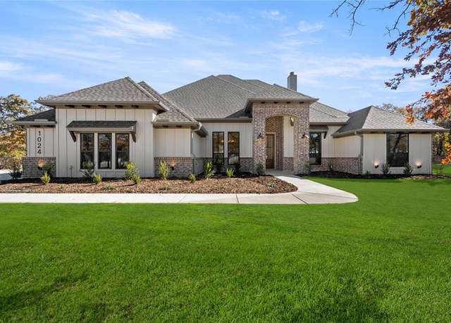 Property at 1024 Arbor Hills Ct, Poolville, TX 76487, 4 beds, 3 baths