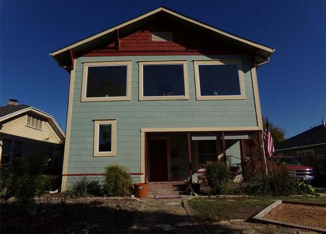 Property at 726 S Clinton Ave, Dallas, TX 75208, 3 beds, 2 baths