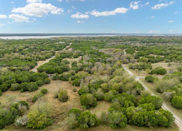 Property at 40050 Elmwood Dr, Whitney, TX 76692