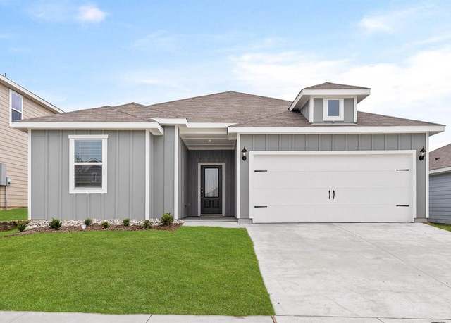 Property at 10033 Pilot Pl, Fort Worth, TX 76131, 4 beds, 2 baths