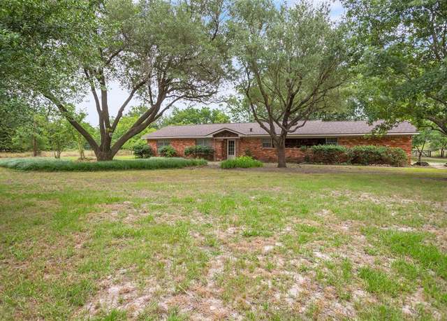 Property at 3307 County Road 2176, Greenville, TX 75402, 3 beds, 2.5 baths