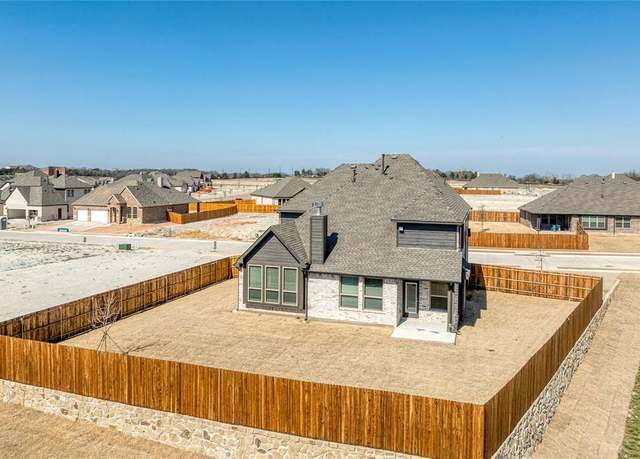 Property at 2808 Dolomite Dr, Sherman, TX 75092, 4 beds, 3 baths