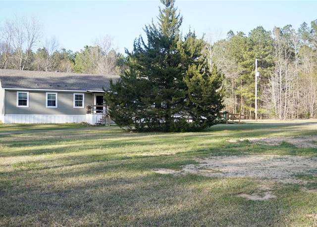 Property at 9266 Lindsay Rd, Mooringsport, LA 71060, 4 beds, 2 baths