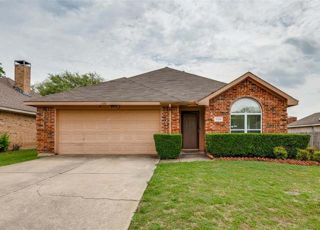 Property at 1328 Mallard Dr, Desoto, TX 75115, 3 beds, 2 baths