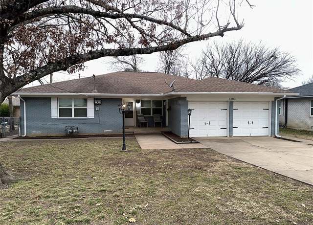 Property at 1303 N Morris St, Mckinney, TX 75069, 4 beds, 2 baths