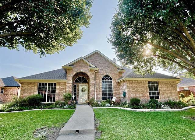 Property at 10202 Bent Tree Dr, Rowlett, TX 75089, 3 beds, 2.5 baths