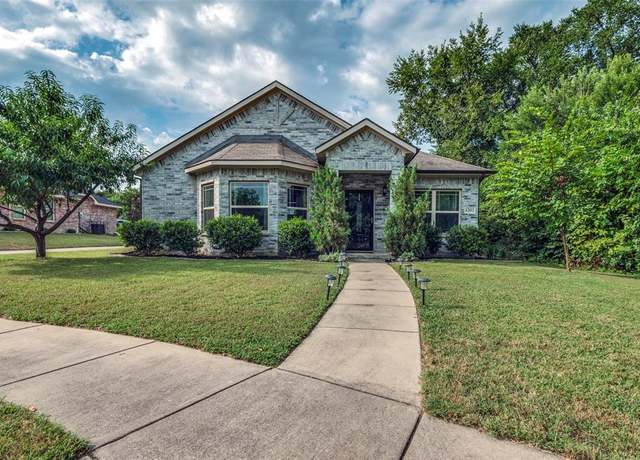 Property at 1202 Royal Ave, Duncanville, TX 75137, 3 beds, 2 baths