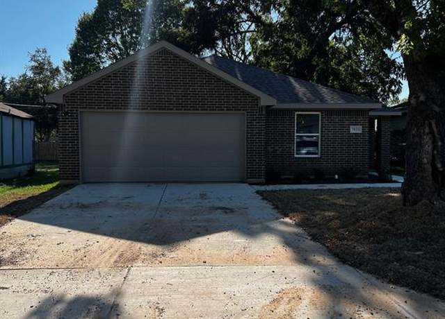 Property at 7935 Hull Ave, Dallas, TX 75216, 4 beds, 2 baths