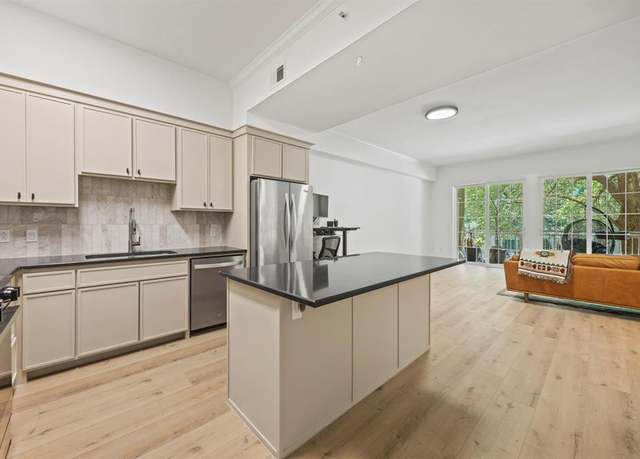 Property at 3225 Turtle Creek Blvd #122, Dallas, TX 75219, 1 bed, 1 bath