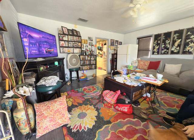 Property at 109 Western Ave, Saginaw, TX 76179, 3 beds, 2.5 baths
