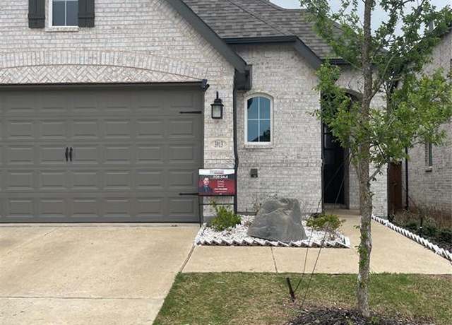 Property at 3913 Crystal Cv, Sherman, TX 75090, 3 beds, 2 baths
