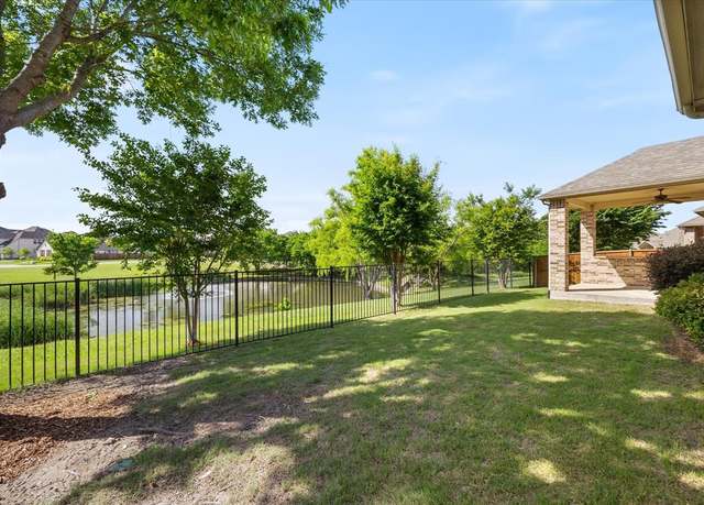 Property at 211 Crestbrook Dr, Rockwall, TX 75087, 4 beds, 3.5 baths