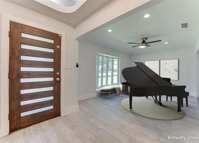Property at 1705 Cross Bend Rd, Plano, TX 75023, 4 beds, 3 baths