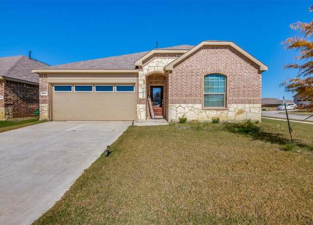 Property at 2500 Eden Creek Dr, Fort Worth, TX 76179, 4 beds, 2 baths