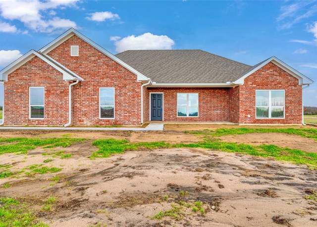 Property at 433 S FM 196, Blossom, TX 75416, 3 beds, 2 baths