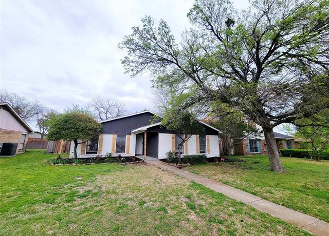Property at 4636 Gleneagle St, Mesquite, TX 75150, 3 beds, 2 baths