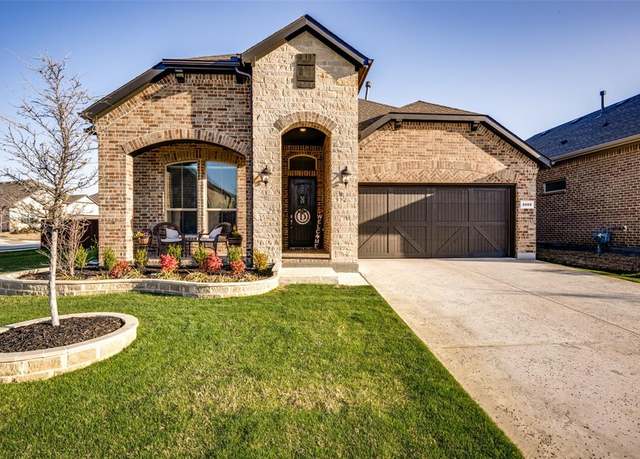 Property at 2000 St Andrews Way, Argyle, TX 76226, 5 beds, 3 baths