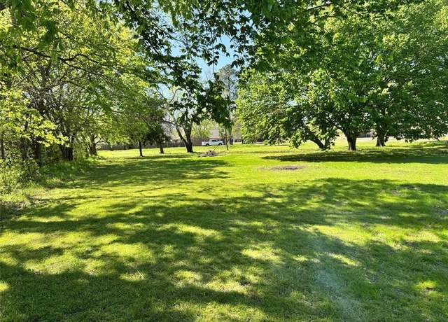 Property at 1202 Sherman St, Tioga, TX 76271