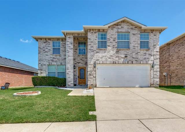 Property at 1829 J Cheshier Rd, Fort Worth, TX 76247, 5 beds, 3 baths