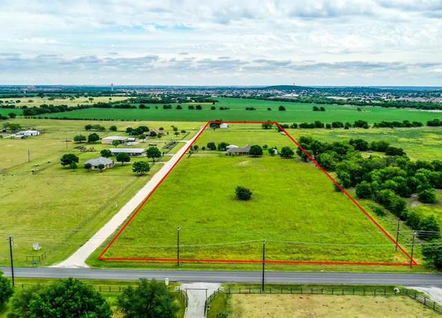 Property at 2624 SW Hulen St, Burleson, TX 76028