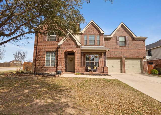Property at 2501 Maple Stream Dr, Fort Worth, TX 76177, 5 beds, 3.5 baths