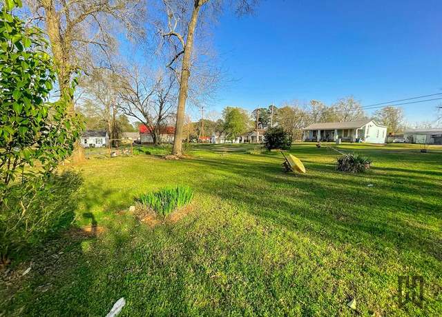 Property at 304 Beardsley Ave, Homer, LA 71040