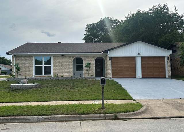 Property at 7501 Echo Hill Dr, Watauga, TX 76148, 3 beds, 2 baths