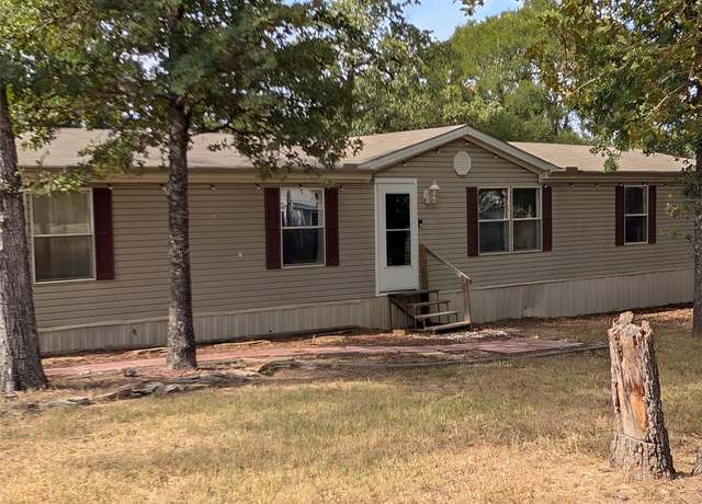 Property at 126 Gunnison Ct, Azle, TX 76020, 4 beds, 2 baths