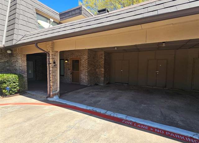 Property at 207 E Harwood Rd #39, Euless, TX 76039, 2 beds, 2.5 baths