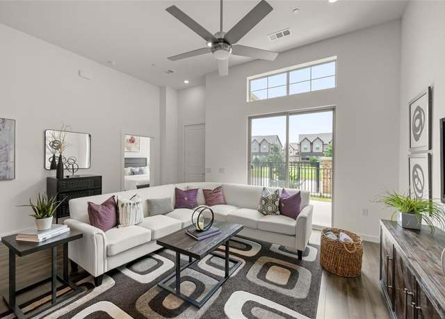 Property at 2613 St Helena Ln, Grand Prairie, TX 75054, 2 beds, 2 baths