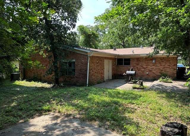 Property at 6313 Norma St, Fort Worth, TX 76112, 3 beds, 2 baths