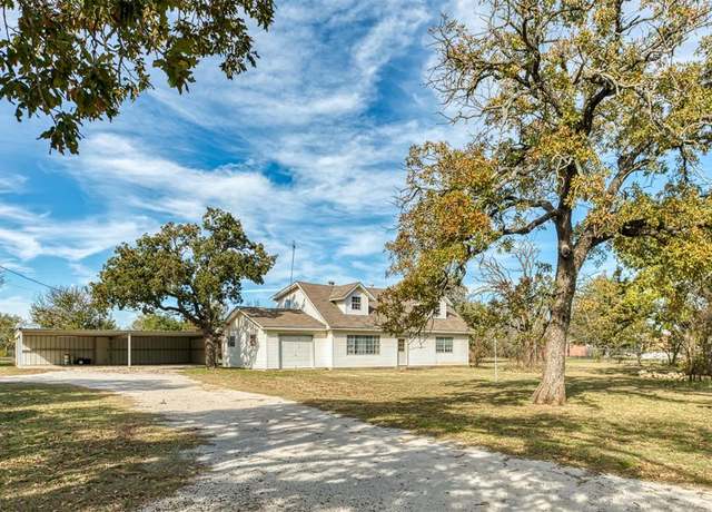 Property at 3533 Fir St, Weatherford, TX 76088, 4 beds, 2 baths