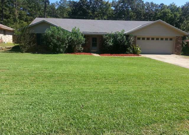 Property at 120 Chimney Ln, Haughton, LA 71037, 3 beds, 2 baths