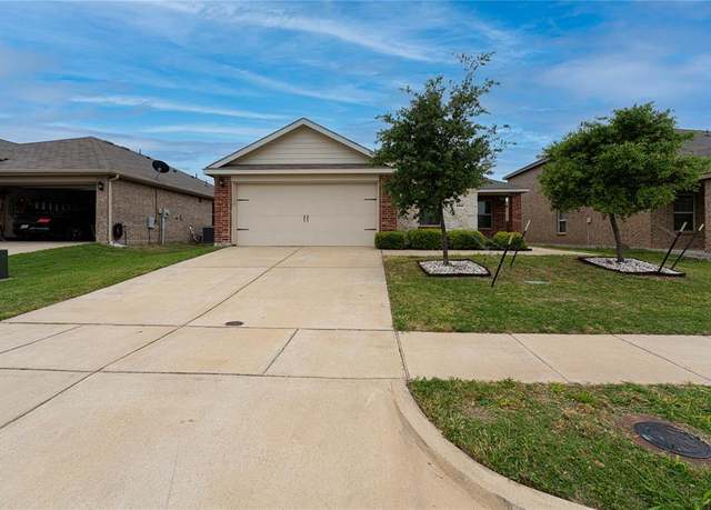 Property at 2357 San Marcos Dr, Forney, TX 75126, 4 beds, 2 baths