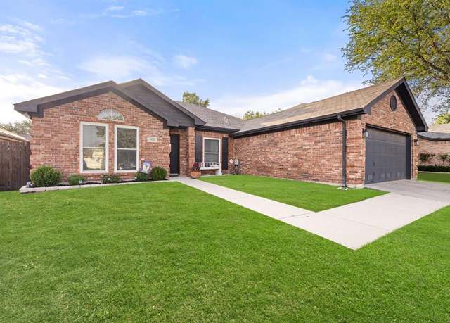 Property at 8121 Kathleen Dr, Fort Worth, TX 76137, 3 beds, 2 baths