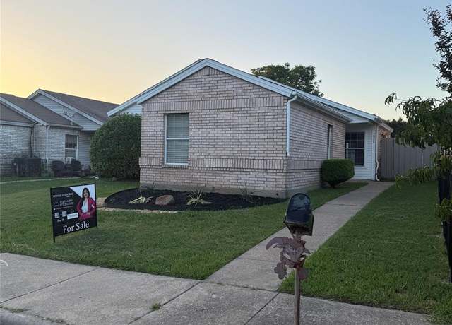 Property at 10255 Carolina Oaks Dr, Dallas, TX 75227, 3 beds, 2 baths