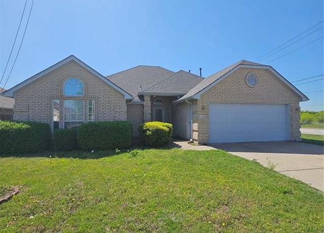 Property at 1145 Westgrove Dr, Saginaw, TX 76179, 3 beds, 2 baths