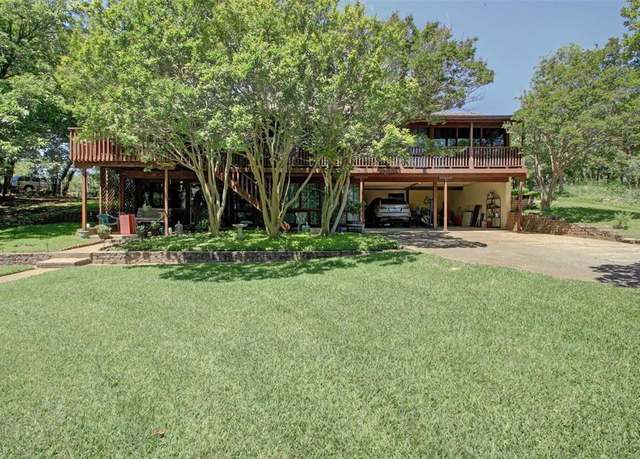 Property at 8360 Eagle Mountain Cir, Fort Worth, TX 76135, 3 beds, 2.5 baths