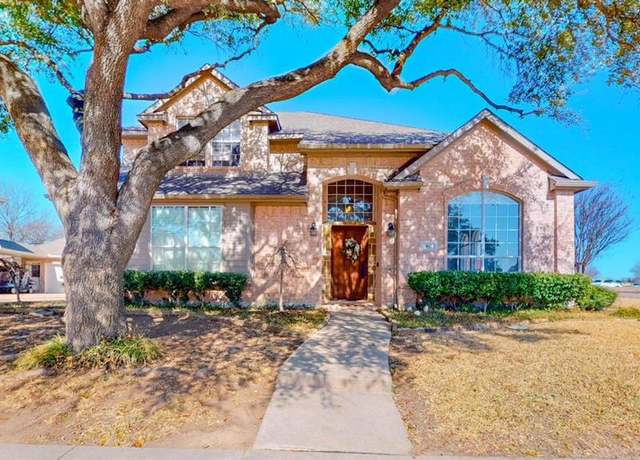 Property at 407 Clover Leaf Ln, Mckinney, TX 75072, 4 beds, 2.5 baths