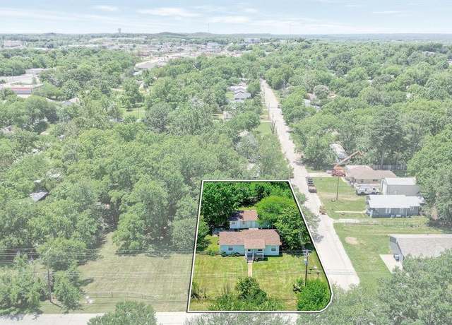 Property at 731 Ray Dr, Denison, TX 75020, 2 beds, 1 bath
